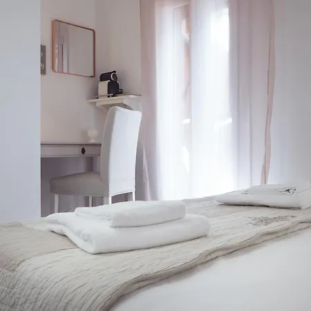 Bed In Bo Porta San Mamolo 2* Μπολόνια